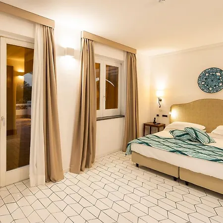 Therasia Sea And - The Leading Of The World Hotell Vulcano (Isola)