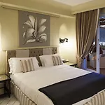 מלון Therasia Sea And - The Leading Of The World 5*
