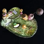 Therasia Sea And - The Leading Of The World 5*