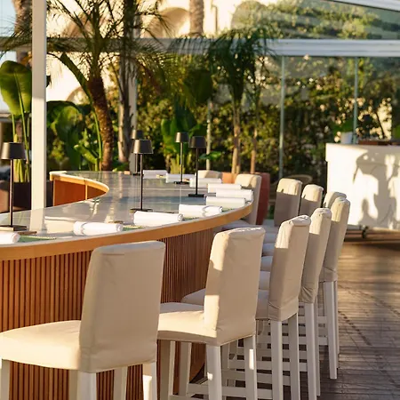 Hotel Therasia Sea And - The Leading Of The World
