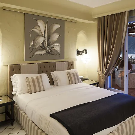 מלון Therasia Sea And - The Leading Of The World 5*