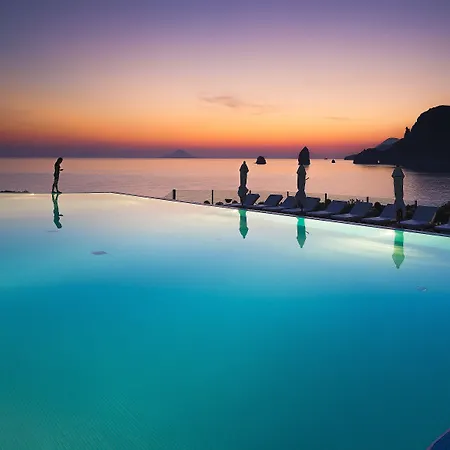 Therasia Sea And - The Leading Of The World מלון 5*