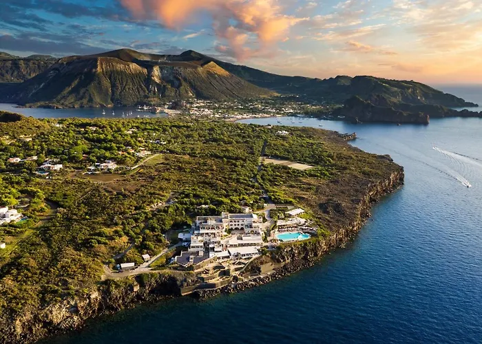 Hotel Therasia Sea And - The Leading Of The World