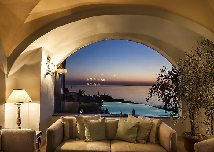 Therasia Sea And - The Leading Of The World Vulcano (Isola)