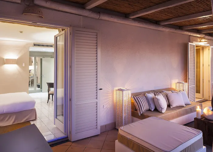 Therasia Sea And - The Leading Of The World 5*