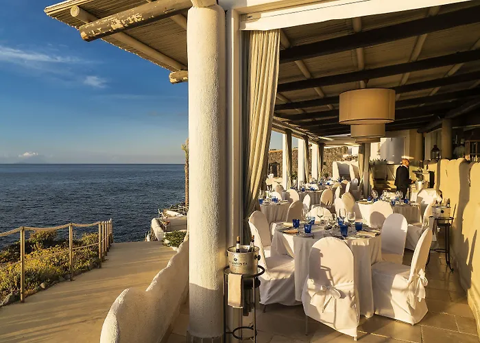 Hotel Therasia Sea And - The Leading Of The World